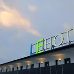 Hotel Le By Wmm *