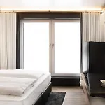 Le By Wmm Hotel *